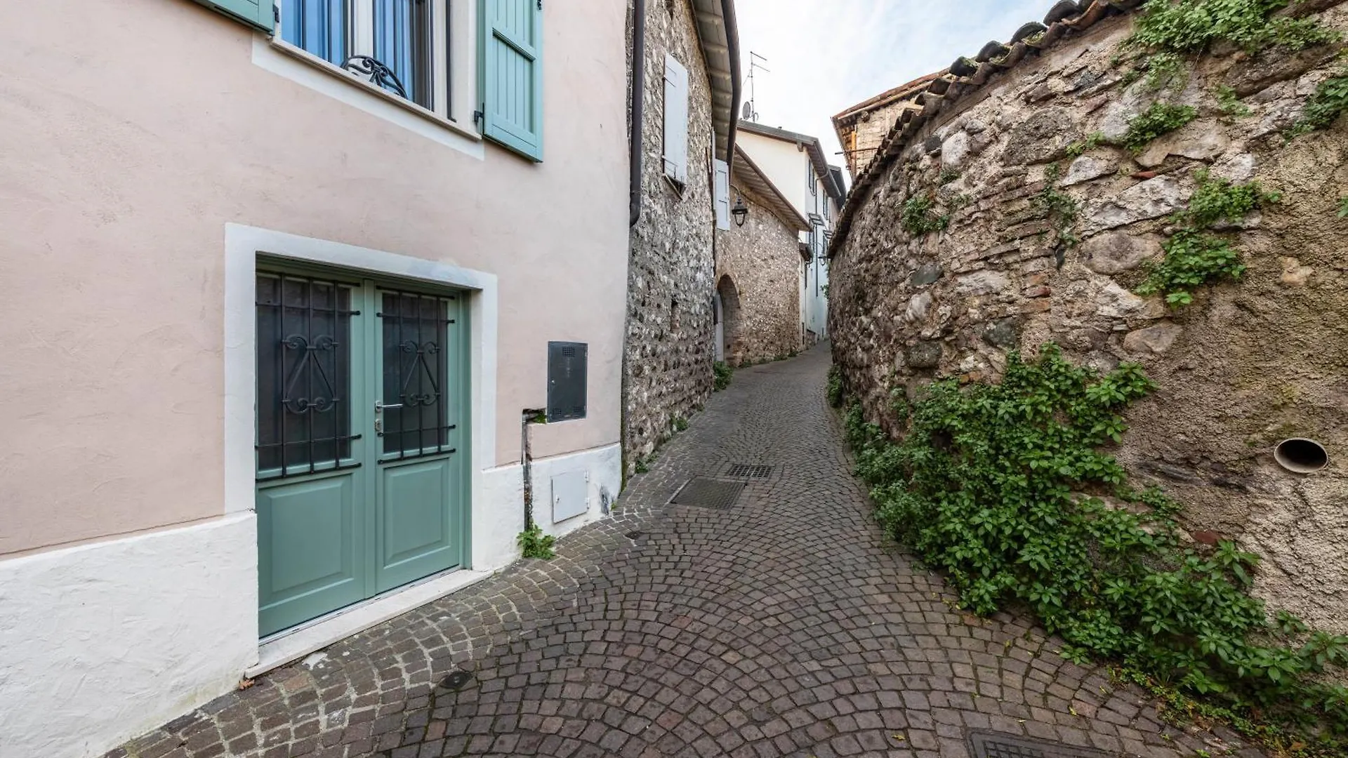 Papavero Rosso Salo Apartment